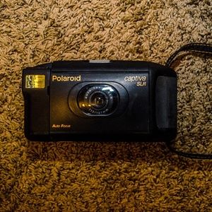 Polaroid Captiva SLR